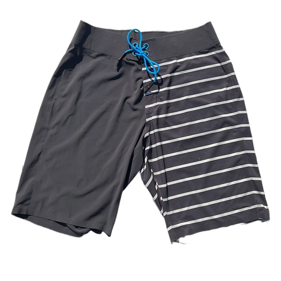 Lululemon Men’s Board/Swim Shorts